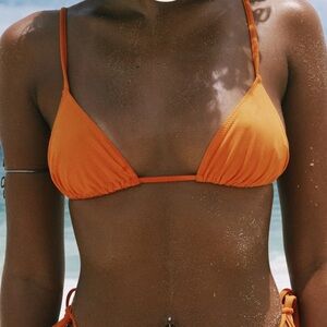 tropic of c equator top in pumpkin size large